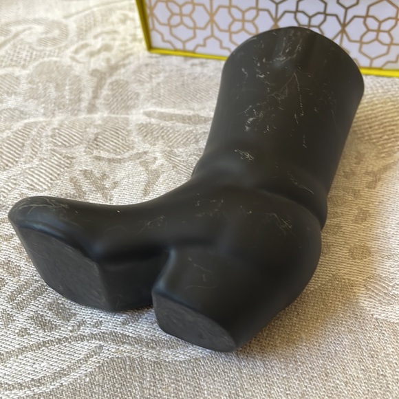 VTG Solid black glass 4” Western Cowboy boot figurine - Picture 5 of 7